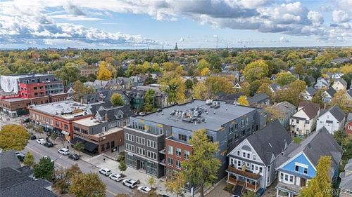 404-1020 Elmwood, Buffalo, NY, 14222 | Card Image