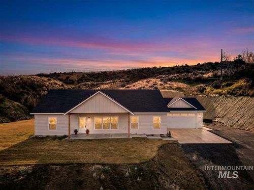 3355 County Line Rd, New Plymouth, ID, 83655 | Card Image