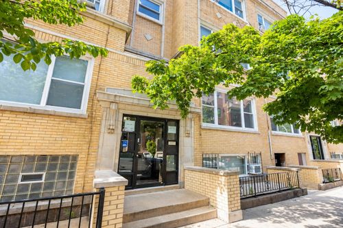 3-446 W Arlington Place, Chicago, IL, 60614 | Card Image