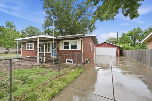 1101 W 4th St, Haysville, KS, 67060-1505 | Card Image