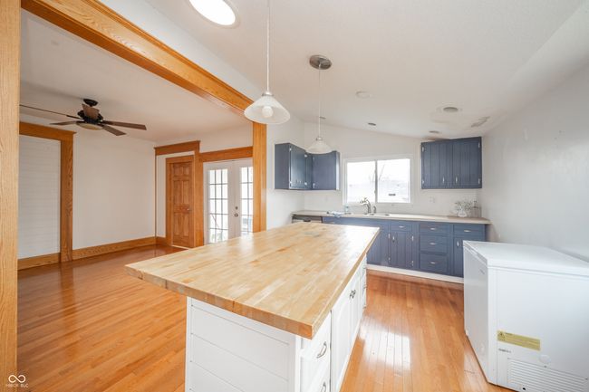 212 S Canal St, House other with 3 bedrooms, 3 bathrooms and null parking in Alexandria IN | Image 12