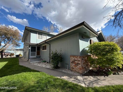 3-682 Pine Meadows Dr, Sparks, NV, 89431-9226 | Card Image
