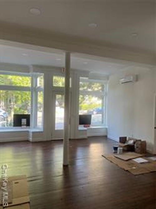 161 Main St, Cold Spring, NY, 10516-2818 | Card Image