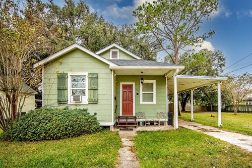 1514 Ridgefield Ave, Thibodaux, LA, 70301-5206 | Card Image
