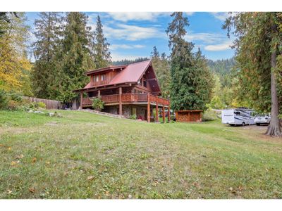 14296 Maia Lane, House other with 2 bedrooms, 3 bathrooms and 2 parking in Gray Creek BC | Image 1