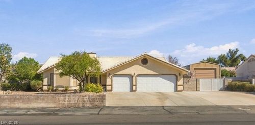 311 Glasgow St, Henderson, NV, 89015-5622 | Card Image