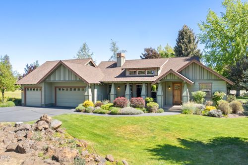 63330 South Rd, Bend, OR, 97703-9027 | Card Image