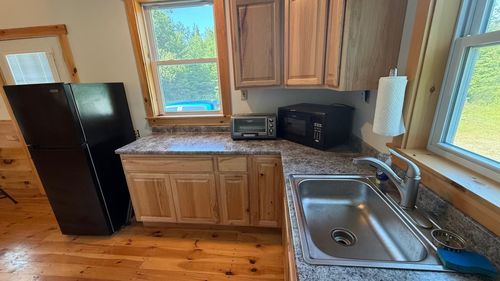 89 Maple Hill Rd, Derby Line, VT, 05830-8977 | Card Image