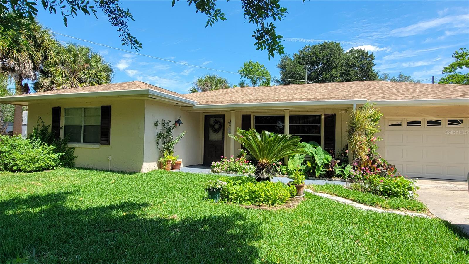 Saint Lucie Rd, Winter Haven, FL 33884