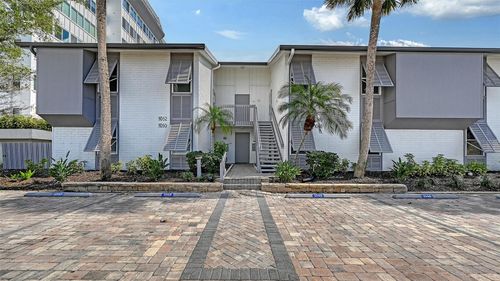 116b-1050 W Peppertree Ln, SARASOTA, FL, 34242-3255 | Card Image