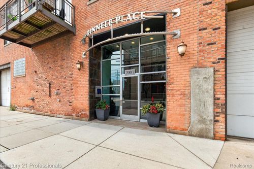 410-2003 Brooklyn St, Detroit, MI, 48226-1034 | Card Image