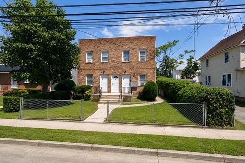 22 Virginia Ave, Hempstead, NY, 11550-6650 | Card Image