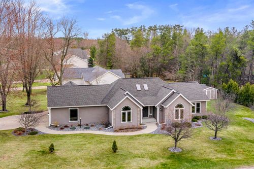1830 Blueberry Dr, Plover, WI, 54467-2093 | Card Image
