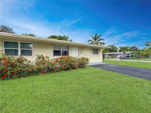 1725-1725 Nw 54th Ter, Lauderhill, FL, 33313-5475 | Card Image