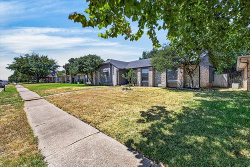 2505 Creighton Dr, Mesquite, TX, 75150-6077 | Card Image