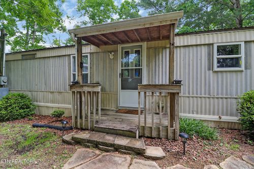 3070 Nocatee Trce, Crossville, TN, 38572-6534 | Card Image