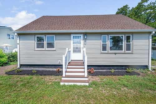 68 Waldo St, Lowell, MA, 01852-4460 | Card Image