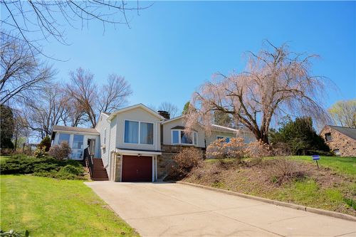 115 Lakeview Dr, Butler, PA, 16001-1325 | Card Image