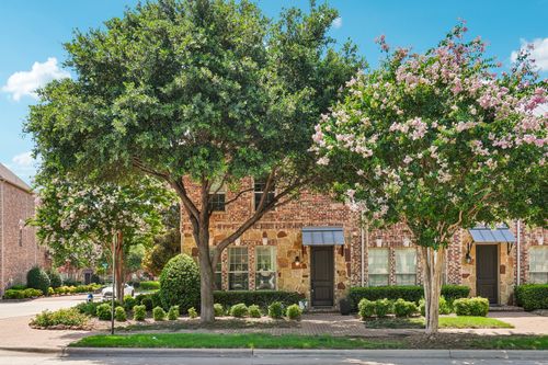 7937 Parkwood Blvd, Plano, TX, 75024-5880 | Card Image