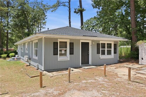 421 Squirrel St, Fayetteville, NC, 28303-2839 | Card Image