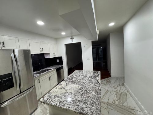 14051 Mckinney Drive, Sterling Heights, MI, 48312 | Card Image