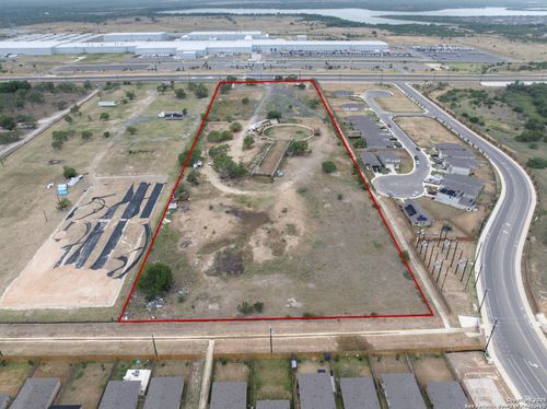 14524 S Us Highway 281, San Antonio, TX, 78221 | Card Image