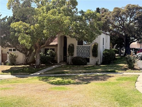 4188 Balboa Way, San Diego, CA, 92117-6911 | Card Image
