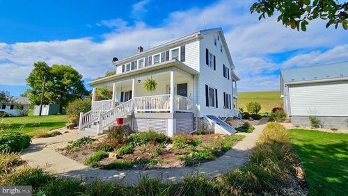 12813 Huntfield Ln, HESSTON, PA, 16647-8517 | Card Image