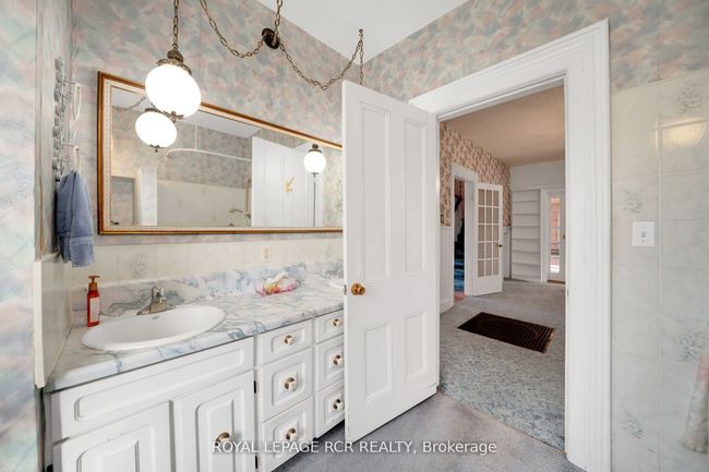 33 Pine Ave, House other with 3 bedrooms, 2 bathrooms and 5 parking in Palgrave ON | Image 15
