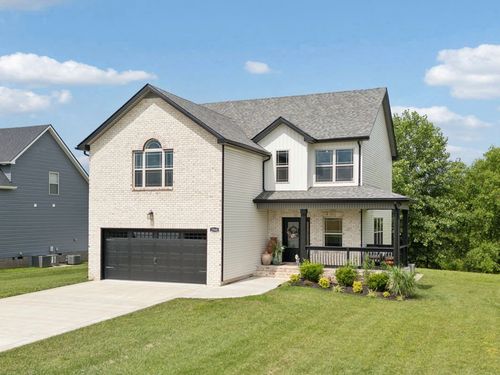 2968 Kirkwood Rd, Clarksville, TN, 37043-1304 | Card Image