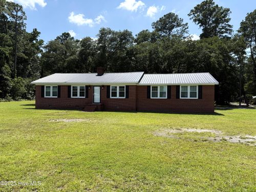 3100 Wheat Swamp Rd, Kinston, NC, 28504-9016 | Card Image