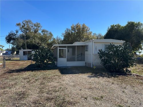 7891 Suncoast Drive, NORTH FORT MYERS, FL, 33917 | Card Image