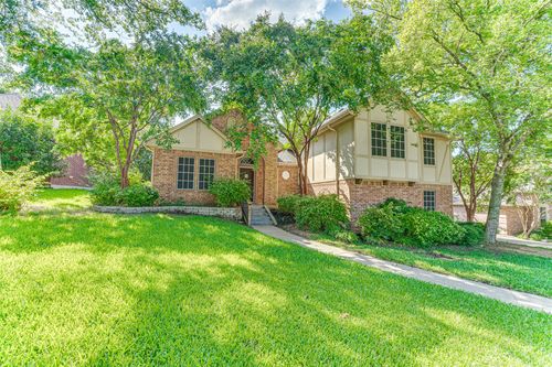 1109 Oak Creek Dr, Ennis, TX, 75119-3749 | Card Image