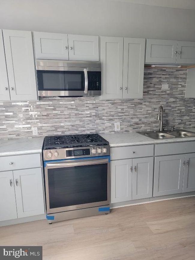 143 2 Nd St, Home with 4 bedrooms, 2 bathrooms and null parking in HIGHSPIRE PA | Image 11