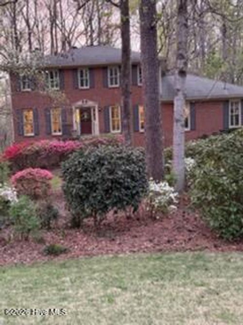 3975 White Oak Lane Sw, Lilburn, GA, 30047 | Card Image