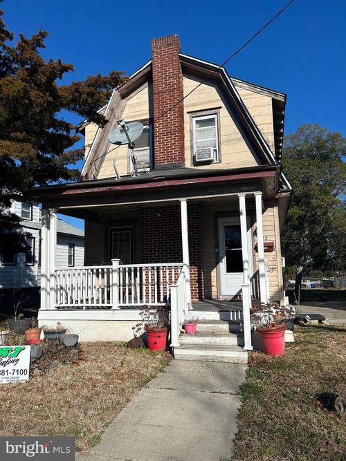 22 W Park Ave, Pleasantville, NJ, 08232-3418 | Card Image