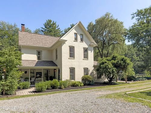 203 Hidden Hollow Ln, Williamsport, PA, 17701-9299 | Card Image