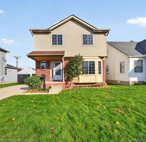 41 E Evelyn Ave, Hazel Park, MI, 48030-2241 | Card Image