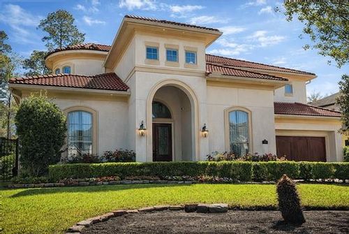 43 W Loftwood Cir, The Woodlands, TX, 77382-1095 | Card Image