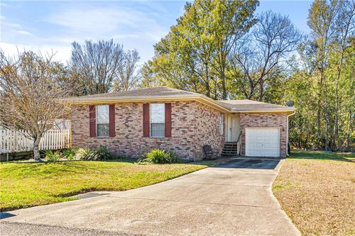 631 Oak St, Saint Rose, LA, 70087-3736 | Card Image