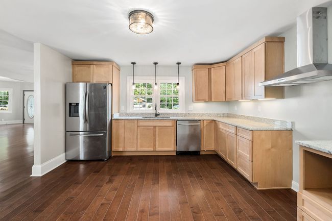411 E Main St, House other with 6 bedrooms, 3 bathrooms and null parking in Red Boiling Springs TN | Image 17