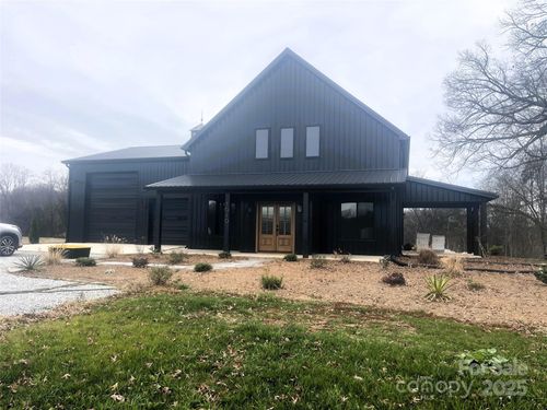 1040 3rd Creek Church Rd, Cleveland, NC, 27013-8263 | Card Image