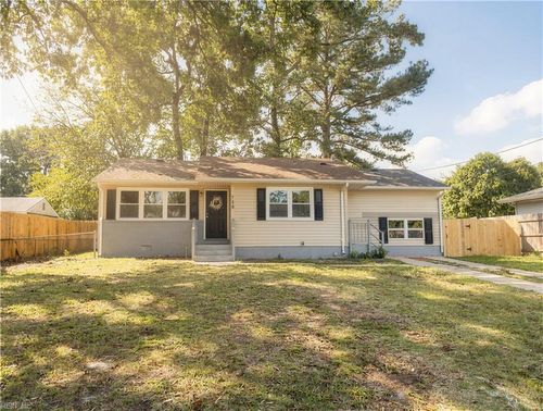 749 Holladay Ln, Virginia Beach, VA, 23455-5724 | Card Image