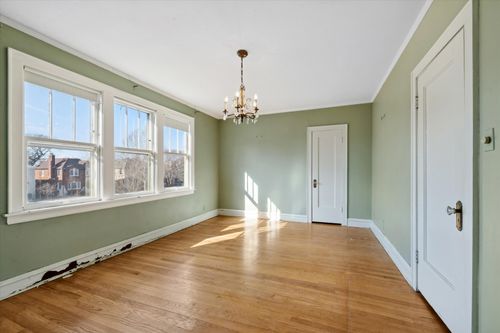 1407 Monroe Ave, River Forest, IL, 60305-1127 | Card Image