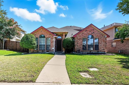 1422 Ross Dr, Lewisville, TX, 75067-4256 | Card Image