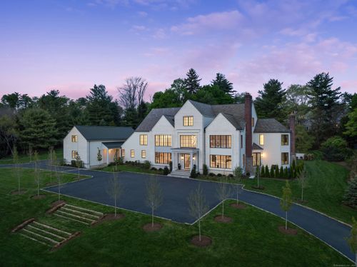 7 Dairy Rd, Greenwich, CT, 06830-3447 | Card Image