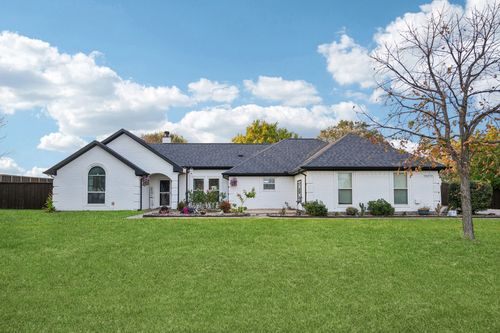 10072 Manor Way, Forney, TX, 75126-5657 | Card Image