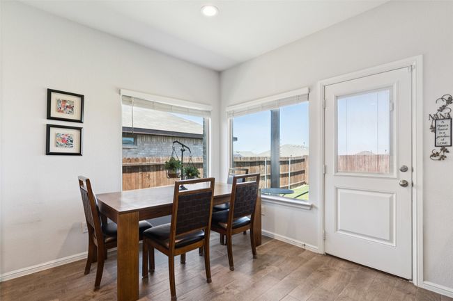 8604 Caldera Ln, House other with 4 bedrooms, 2 bathrooms and null parking in Fort Worth TX | Image 9