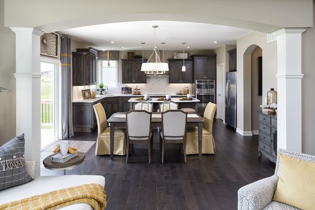 Interior Representational | Image 6