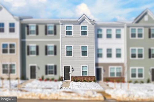 63 Rolling Branch Dr, RANSON, WV, 25438-4622 | Card Image